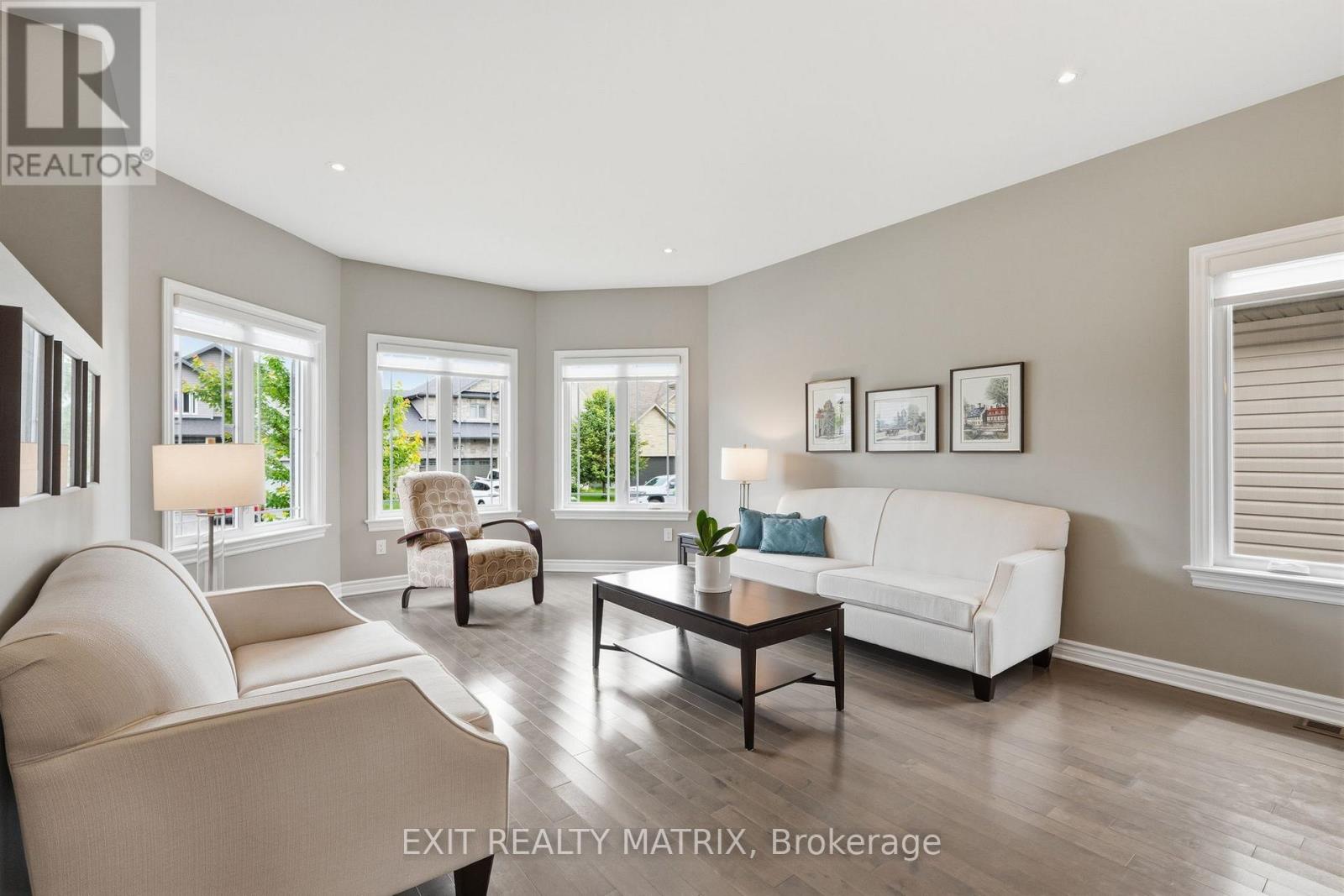 309 Colmar Street, Russell, Ontario  K0A 1W0 - Photo 4 - X13793134
