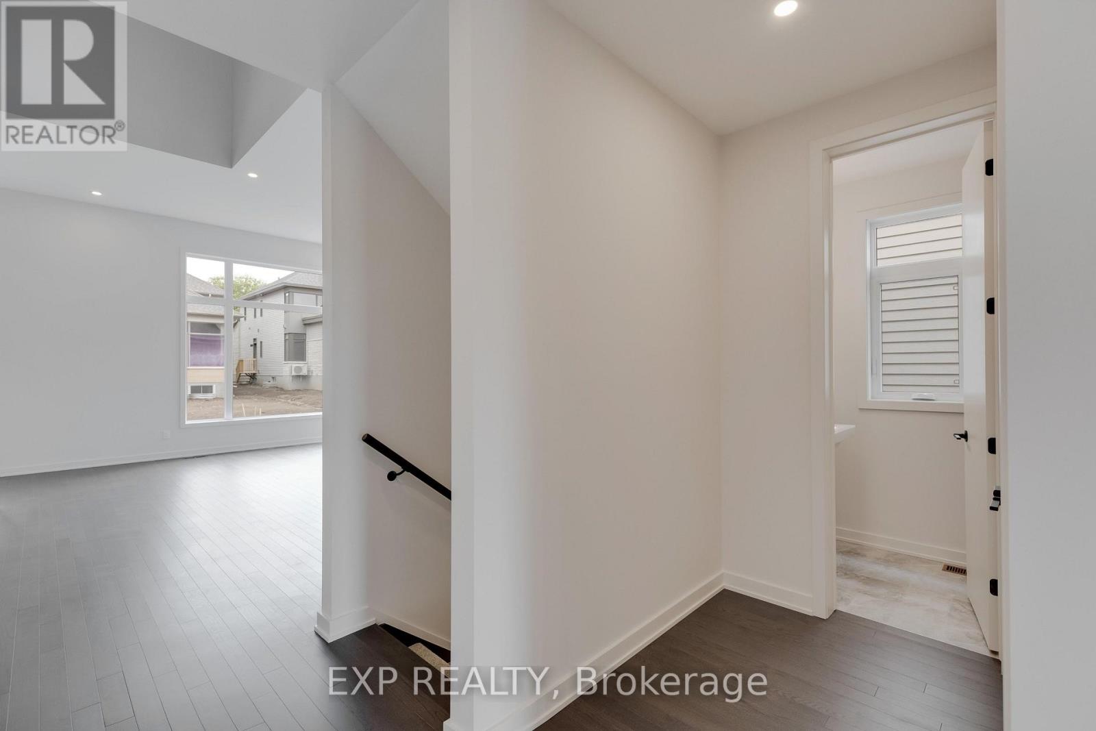 405 Point Grey Terrace, Ottawa, Ontario  K2K 0M5 - Photo 15 - X13793142