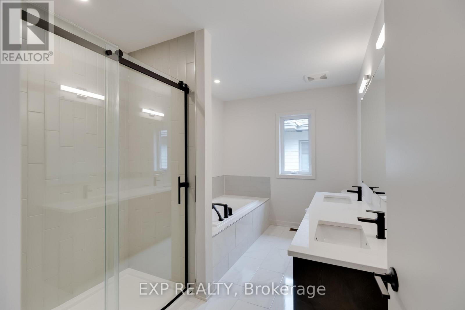 405 Point Grey Terrace, Ottawa, Ontario  K2K 0M5 - Photo 18 - X13793142