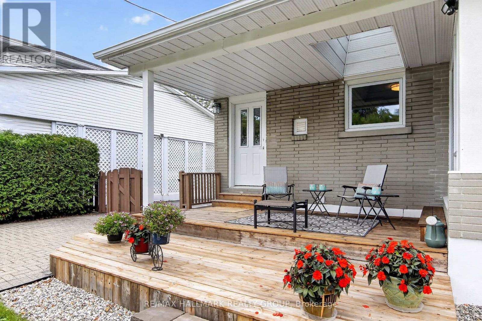 2544 Severn Avenue, Ottawa, Ontario  K2B 7V7 - Photo 6 - X13793166