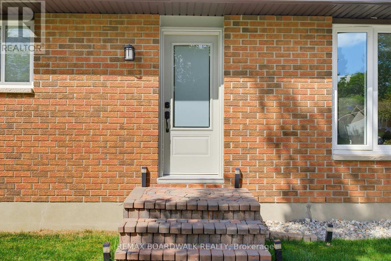 6485 Doctor Blair Crescent, Ottawa, Ontario  K0A 2T0 - Photo 10 - X13793180