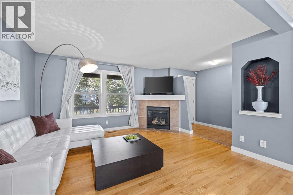 58 Bridlecrest Manor Sw, Calgary, Alberta  T2Y 4Y2 - Photo 8 - A2343689