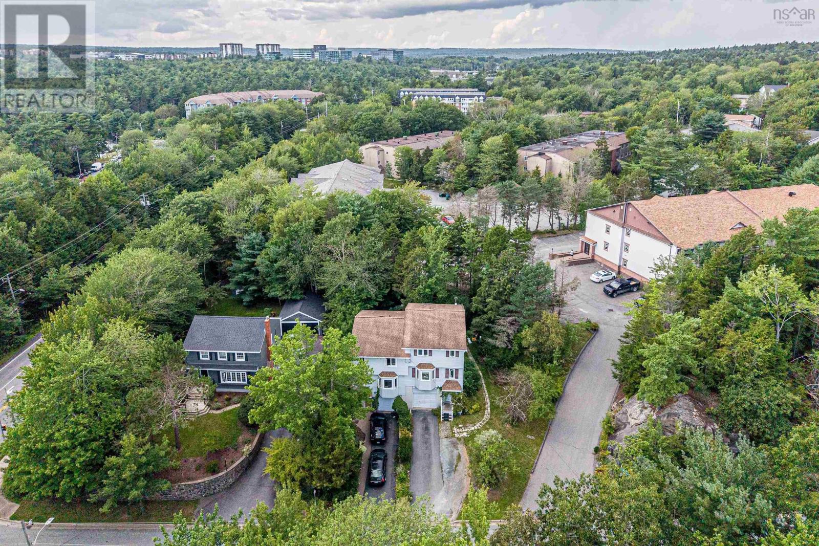 12 Basinview Drive, Bedford, Nova Scotia  B4A 3W9 - Photo 8 - 202623528