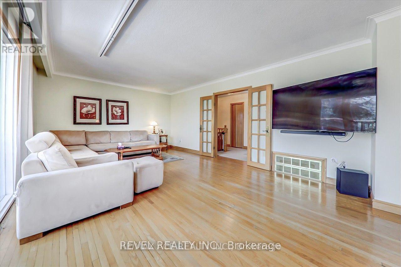 Main - 15 Strandhill Road, Toronto, Ontario  M1J 3A8 - Photo 8 - E13731848