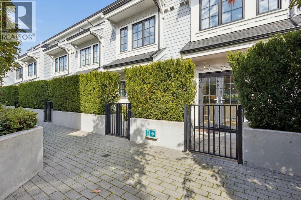 12 1133 Ridgewood Drive, North Vancouver, British Columbia  V7R 0A4 - Photo 36 - R3166127