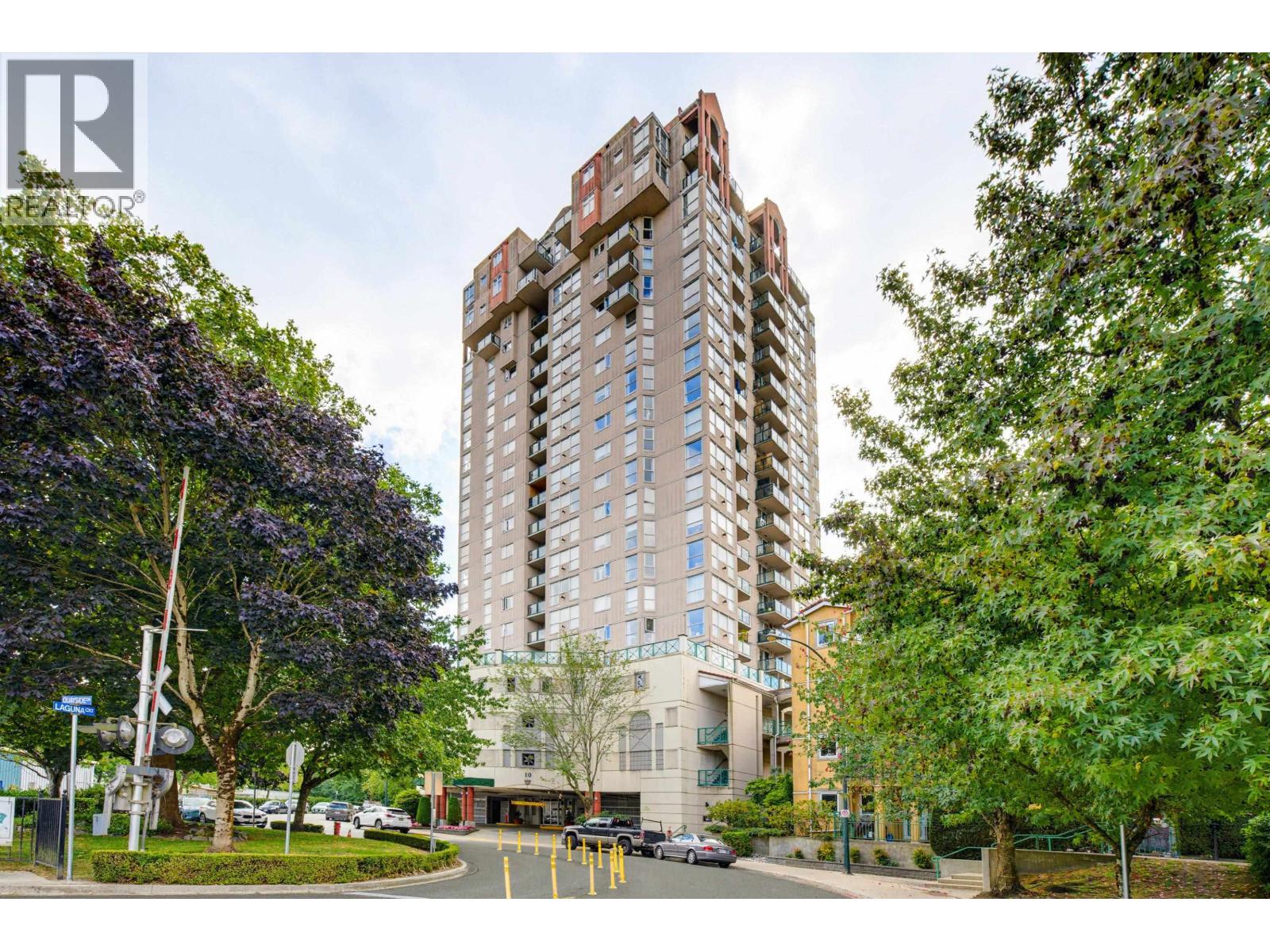 2205 10 LAGUNA COURT, new westminster, British Columbia
