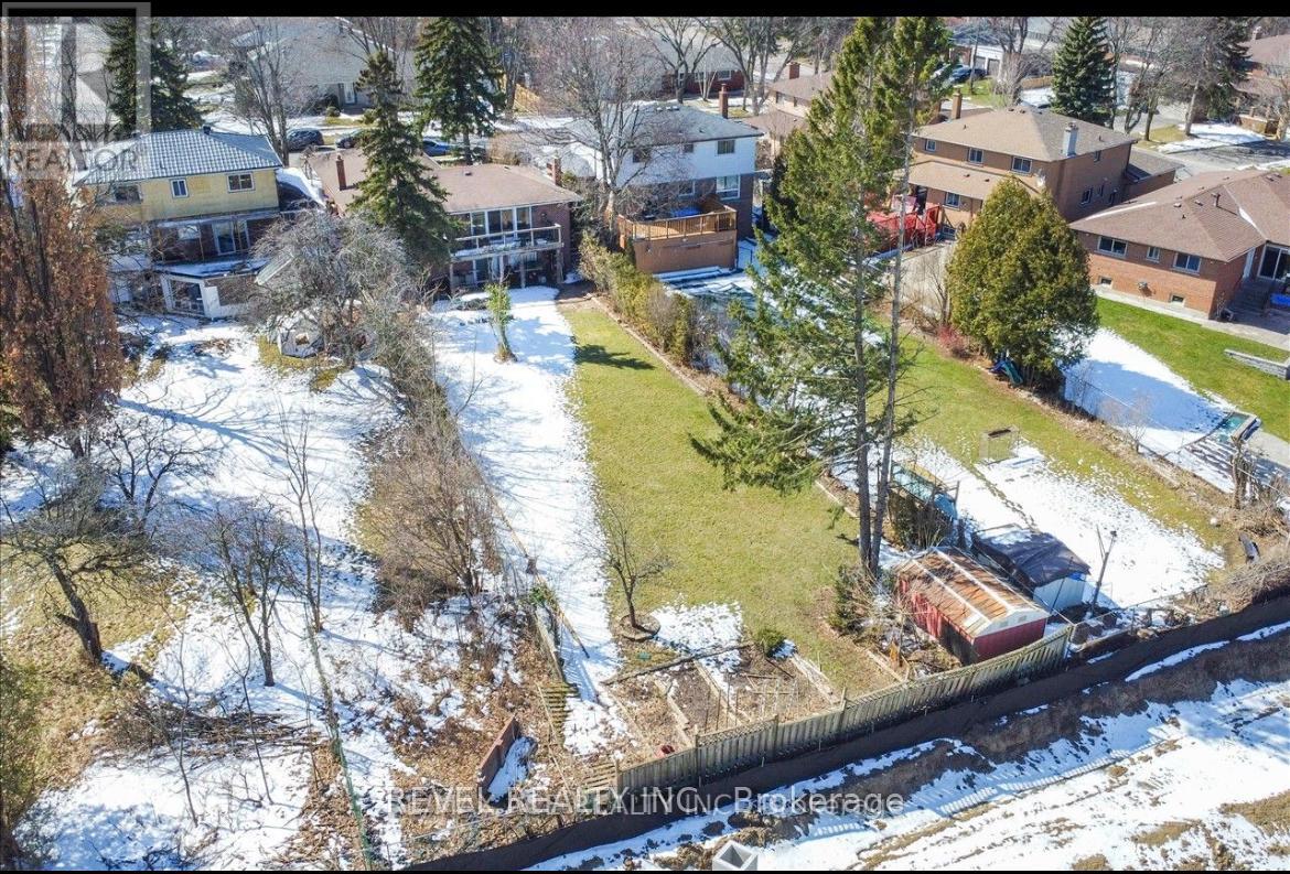 Main - 15 Strandhill Road, Toronto, Ontario  M1J 3A8 - Photo 4 - E13731848