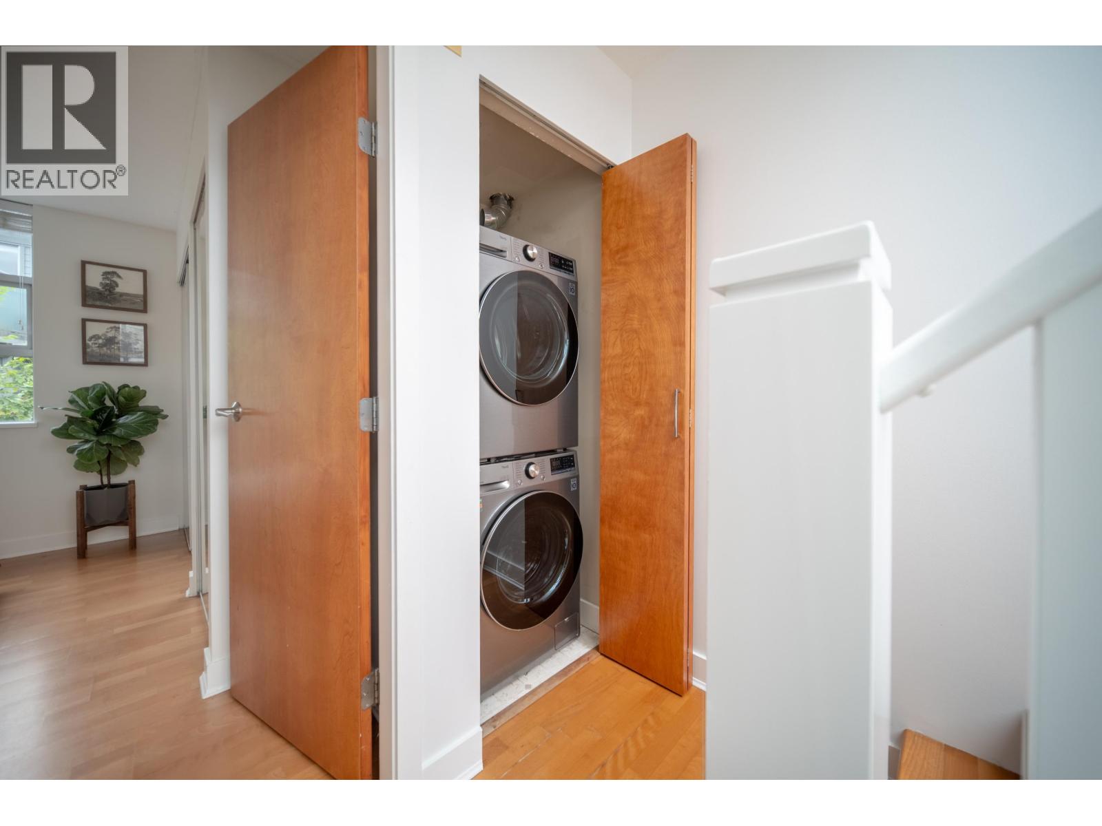 9 1250 W 6th Avenue, Vancouver, British Columbia  V6H 1A5 - Photo 12 - R3166313