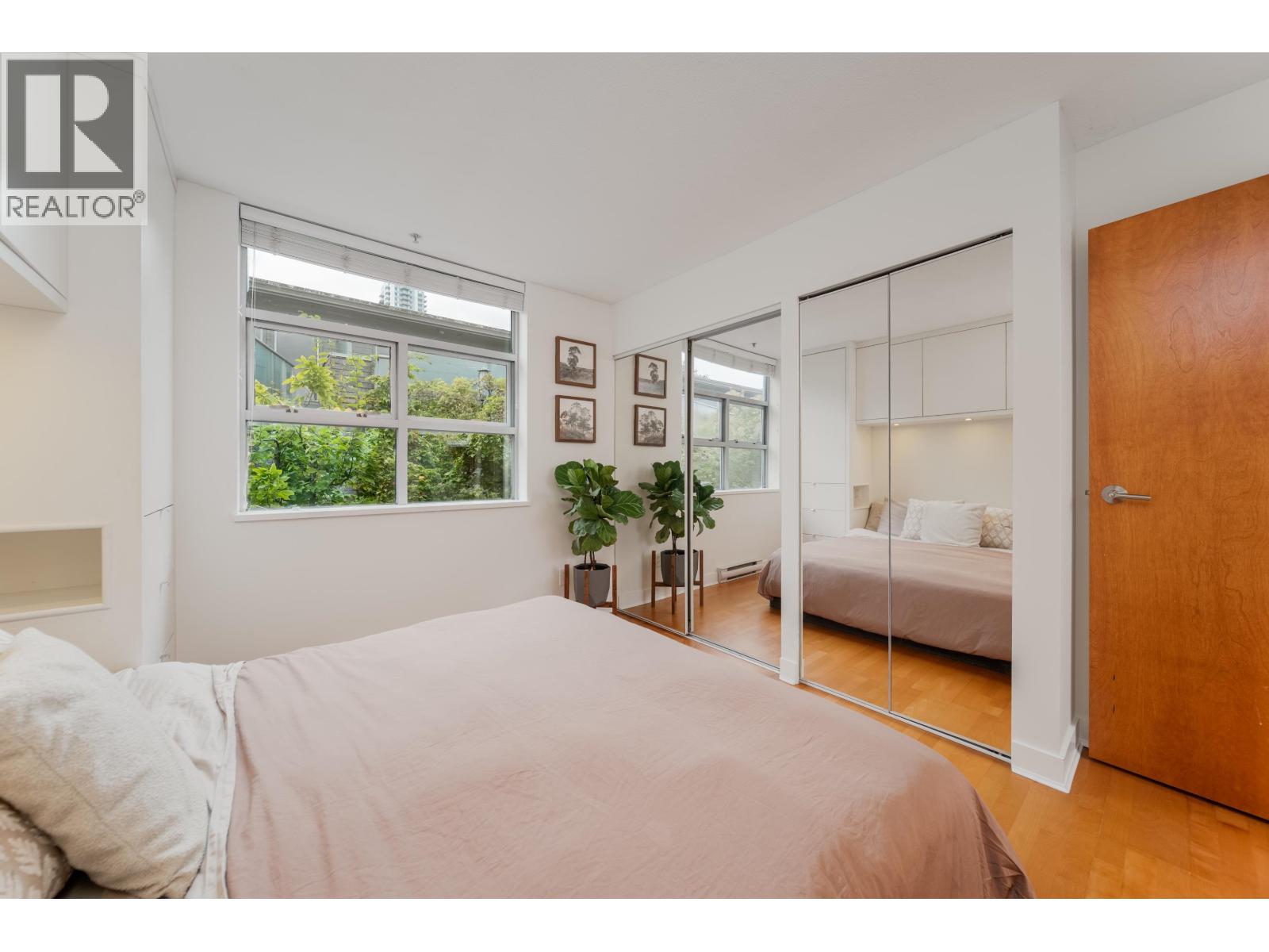 9 1250 W 6th Avenue, Vancouver, British Columbia  V6H 1A5 - Photo 15 - R3166313