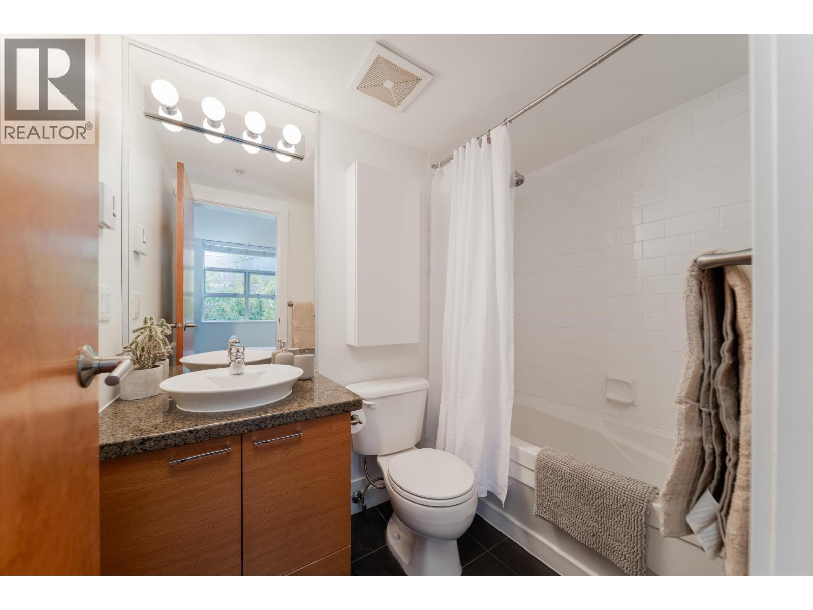 9 1250 W 6th Avenue, Vancouver, British Columbia  V6H 1A5 - Photo 23 - R3166313