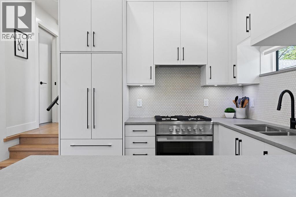 1313 E 20th Avenue, Vancouver, British Columbia  V5V 1P4 - Photo 3 - R3166337
