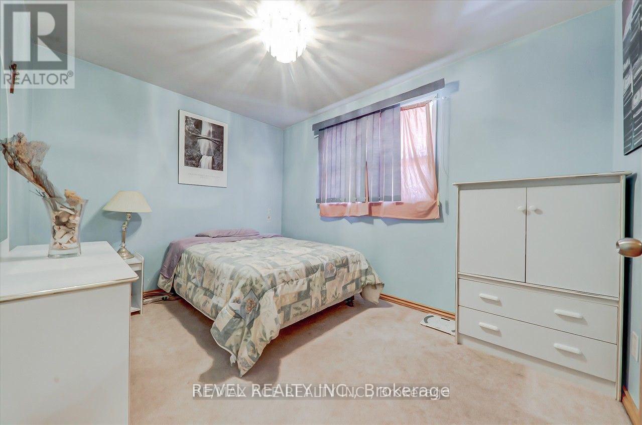 Main - 15 Strandhill Road, Toronto, Ontario  M1J 3A8 - Photo 12 - E13731848