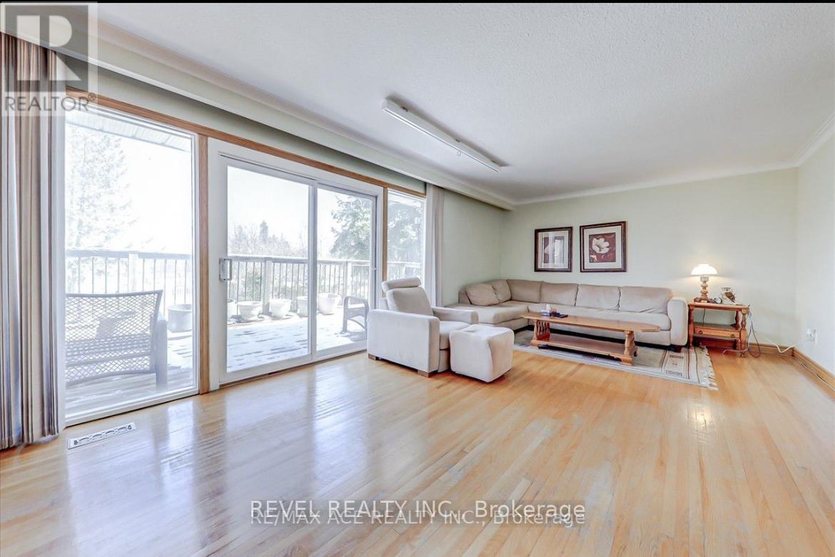 Main - 15 Strandhill Road, Toronto, Ontario  M1J 3A8 - Photo 6 - E13731848