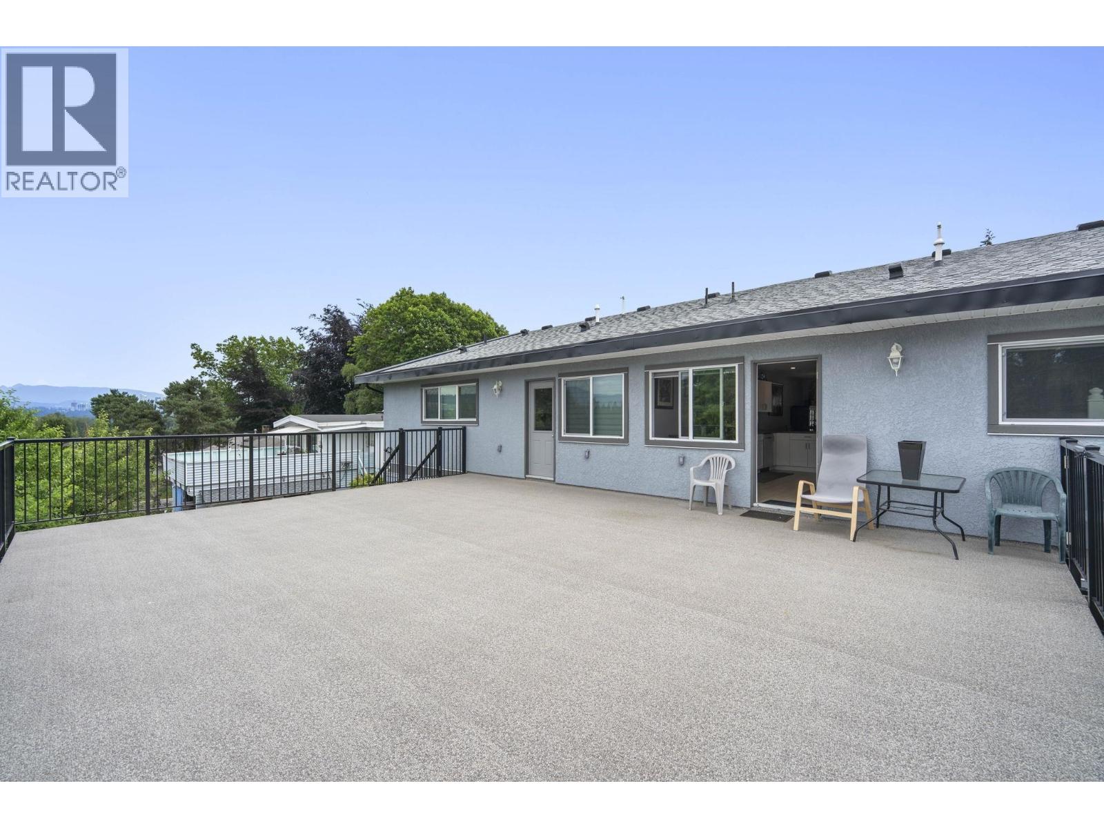7737 Allman Street, Burnaby, British Columbia  V5E 2A9 - Photo 17 - R3166350