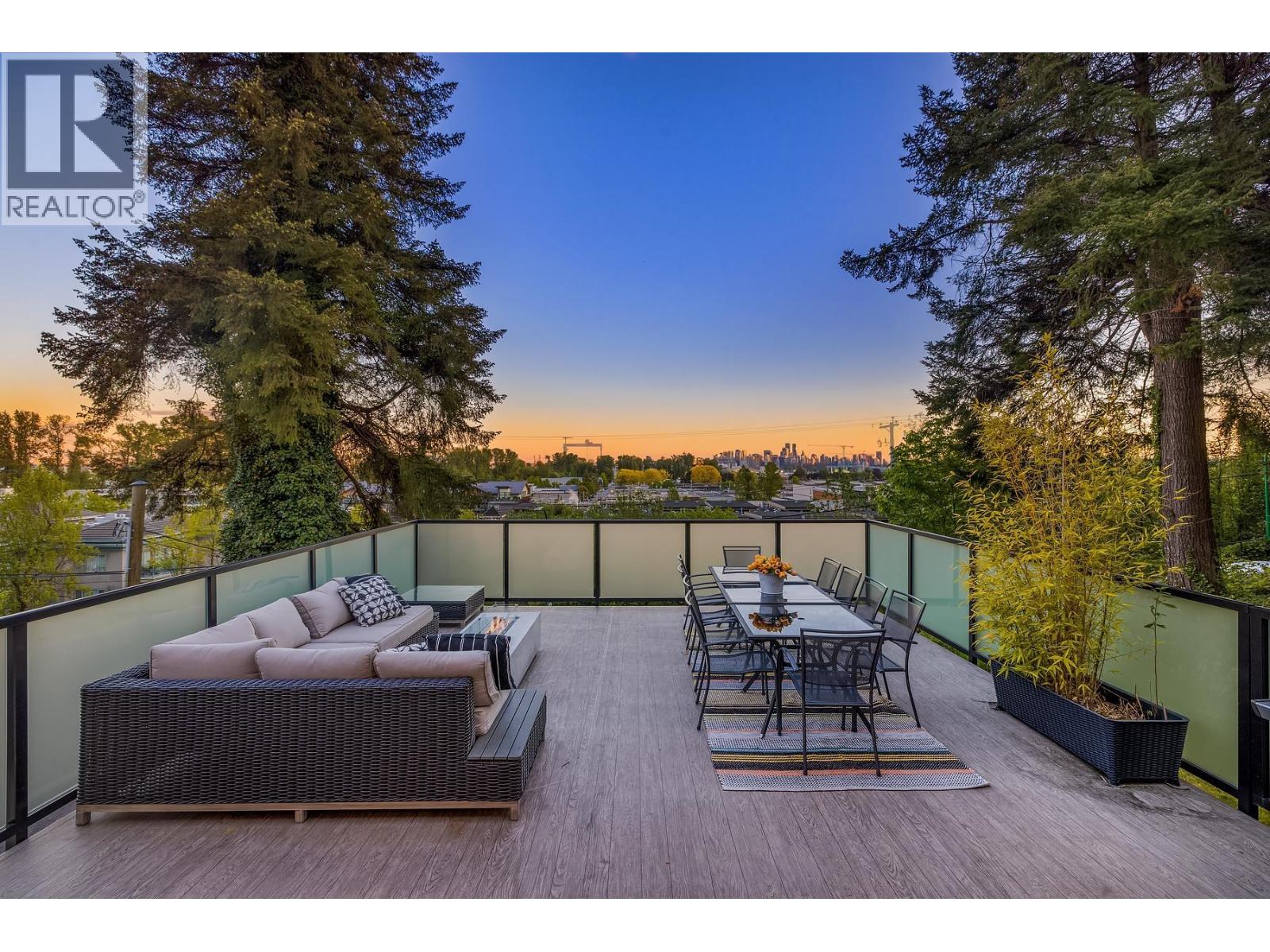 1152 W 17TH STREET, north vancouver, British Columbia