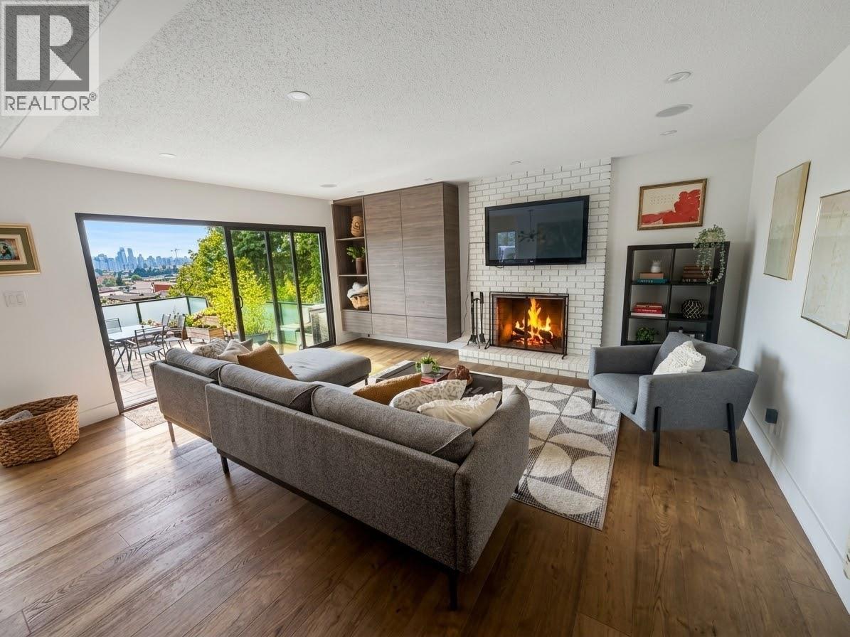 1152 W 17th Street, North Vancouver, British Columbia  V7P 1W2 - Photo 5 - R3166367