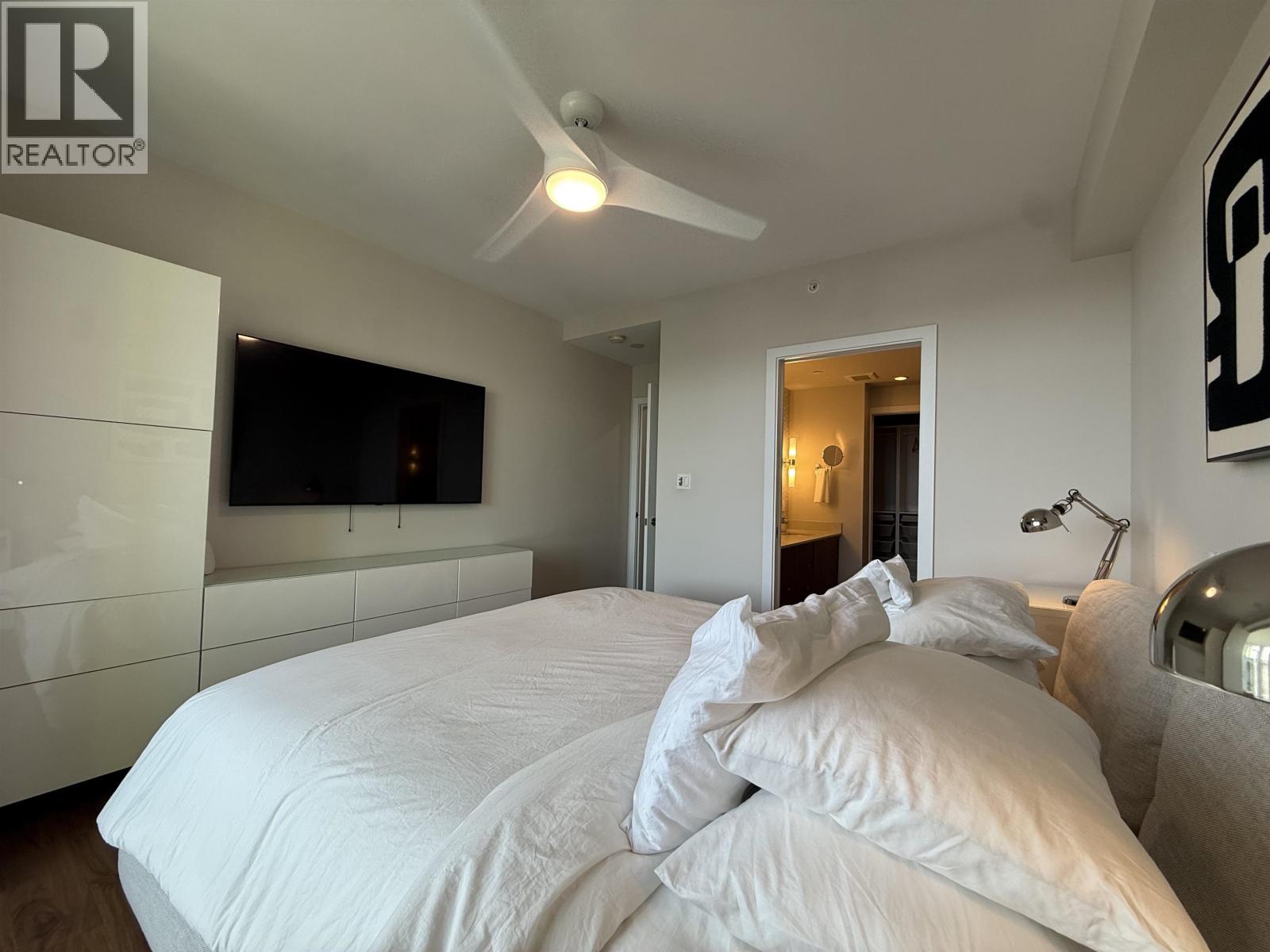1702 159 W 2nd Avenue, Vancouver, British Columbia  V5Y 0L8 - Photo 4 - R3166310