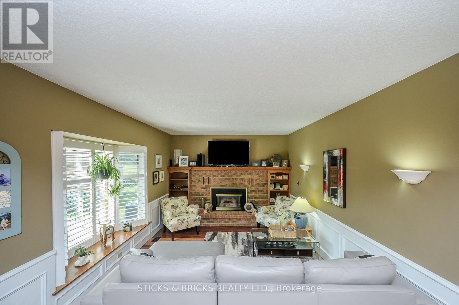 7102 Burbank Crescent, Niagara Falls, Ontario  L2J 4E7 - Photo 12 - X13762788