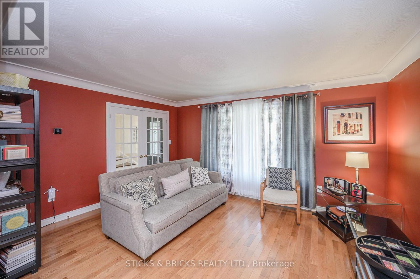 7102 Burbank Crescent, Niagara Falls, Ontario  L2J 4E7 - Photo 6 - X13762788