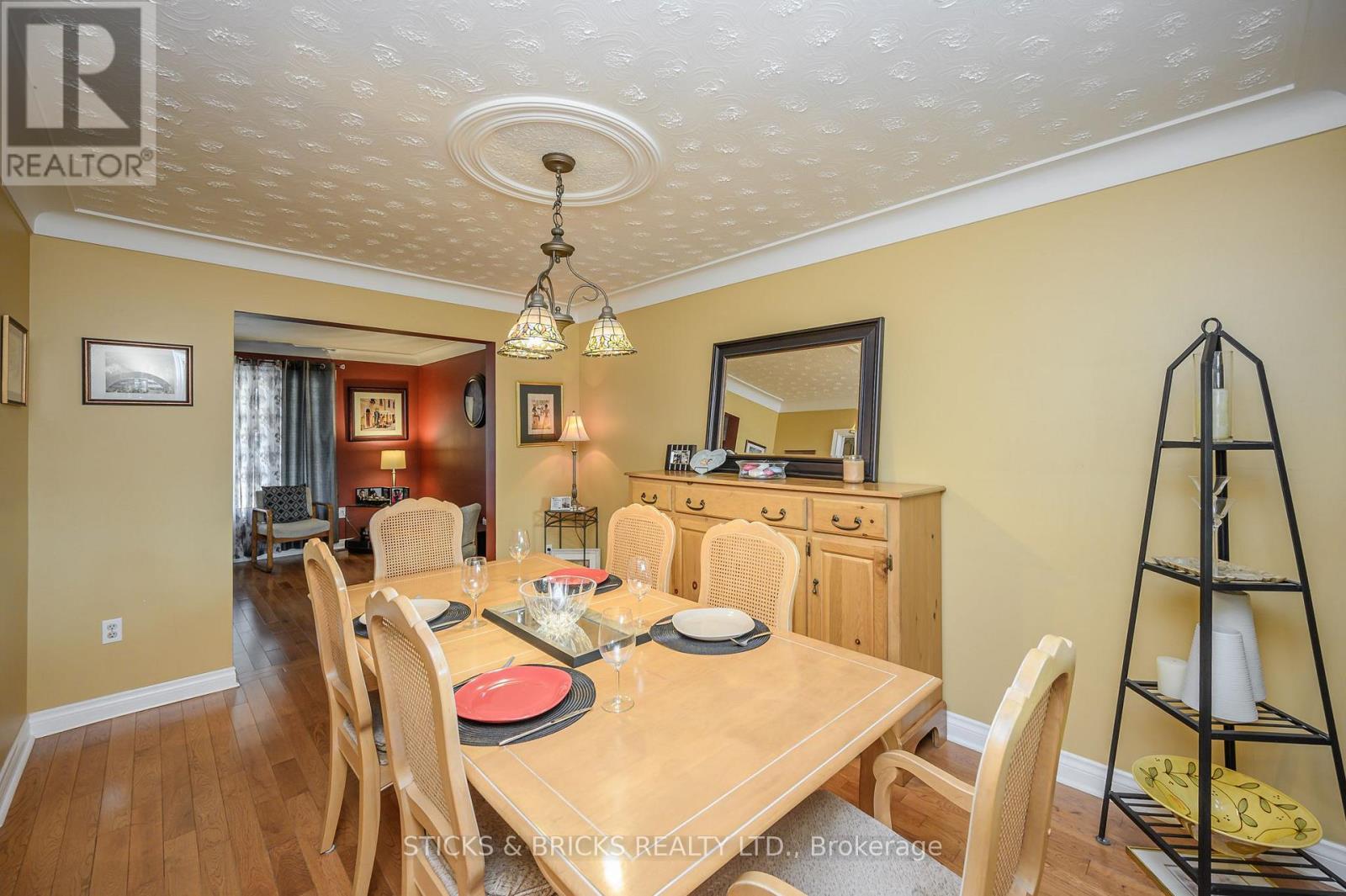 7102 Burbank Crescent, Niagara Falls, Ontario  L2J 4E7 - Photo 7 - X13762788