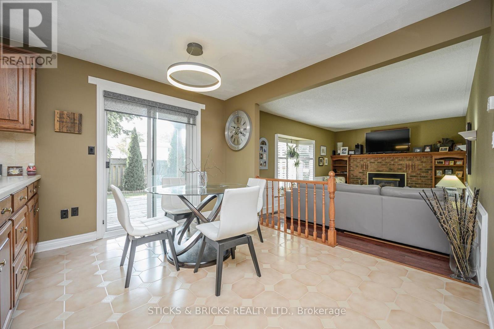 7102 Burbank Crescent, Niagara Falls, Ontario  L2J 4E7 - Photo 9 - X13762788