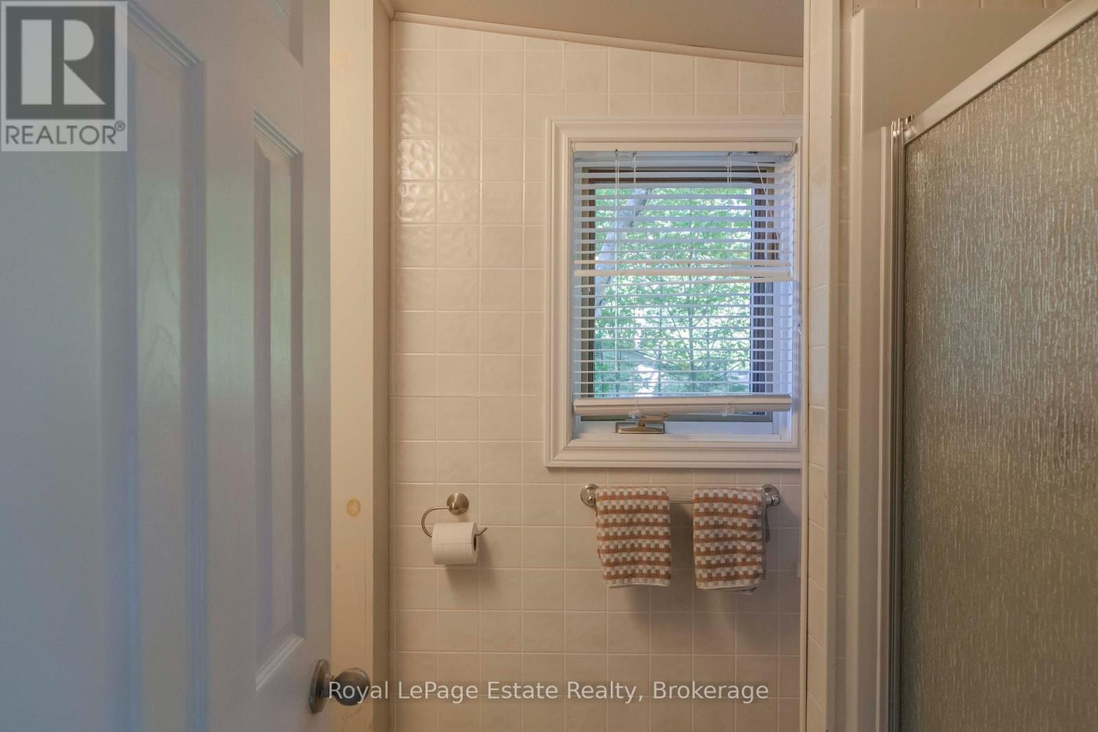 219 Bruce 13 Road, Native Leased Lands, Ontario  N0H 2L0 - Photo 42 - X13793100