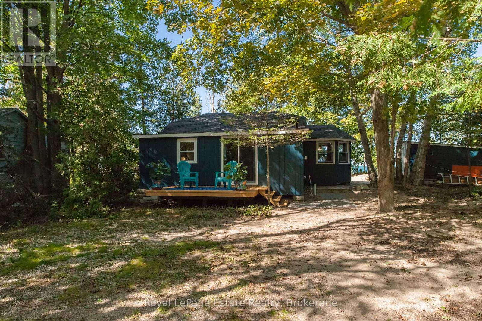 219 Bruce 13 Road, Native Leased Lands, Ontario  N0H 2L0 - Photo 46 - X13793100