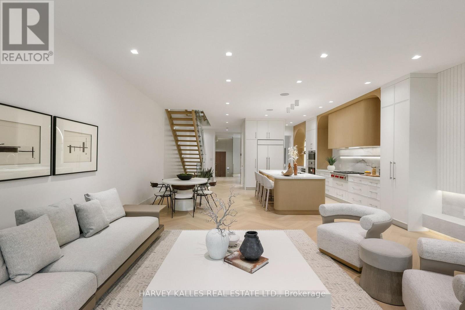 108 Heath Street W, Toronto, Ontario  M4V 1T6 - Photo 19 - C13793092