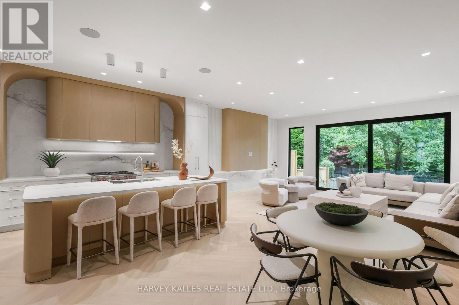 108 Heath Street W, Toronto, Ontario  M4V 1T6 - Photo 9 - C13793092