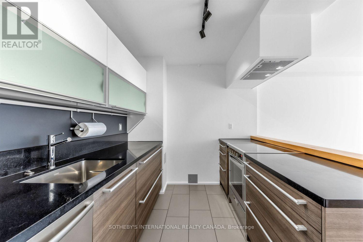 708 - 95 Prince Arthur Avenue, Toronto, Ontario  M5R 3P6 - Photo 17 - C13793126