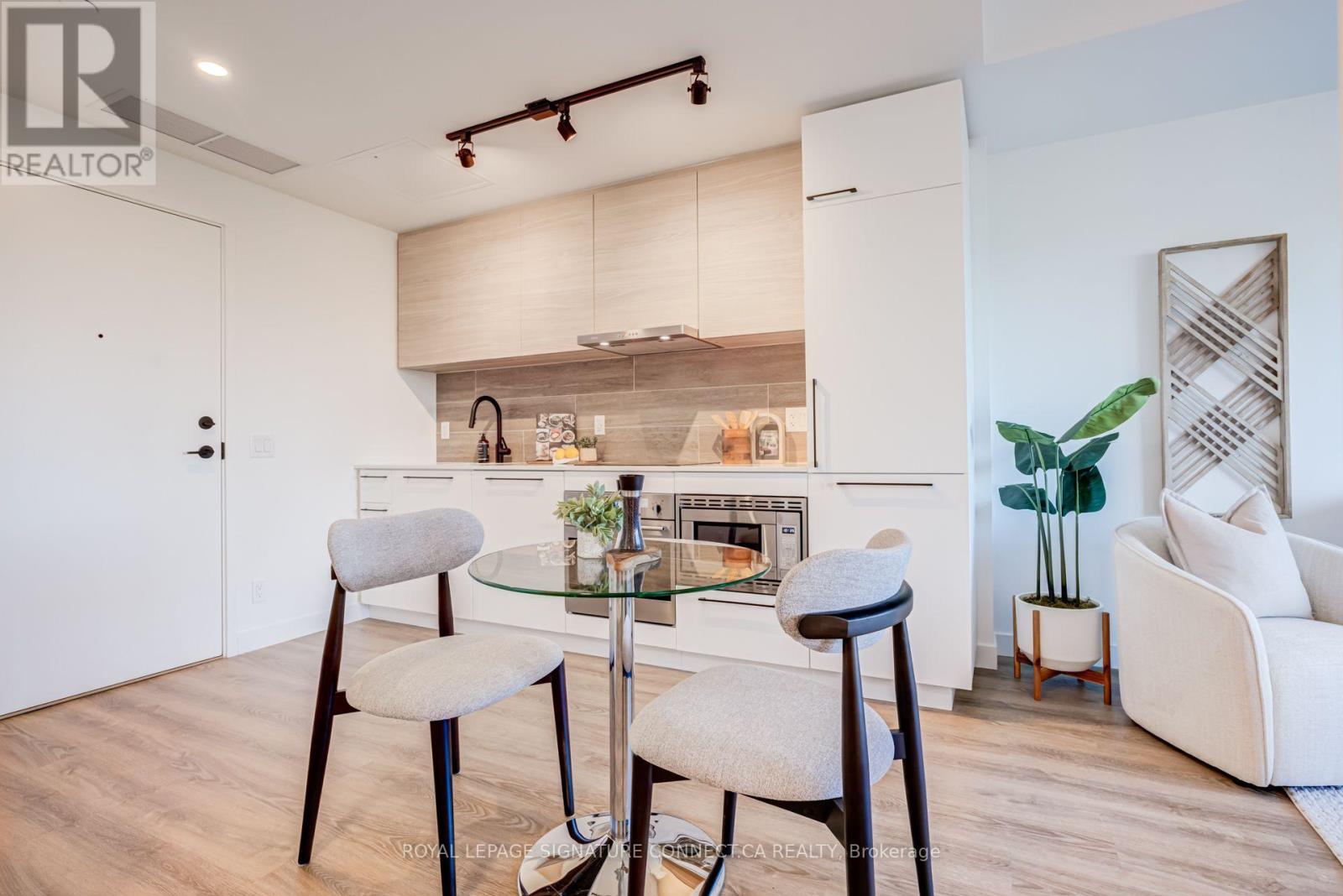617 - 1050 Eastern Avenue, Toronto, Ontario  M4L 1A8 - Photo 6 - E13793158