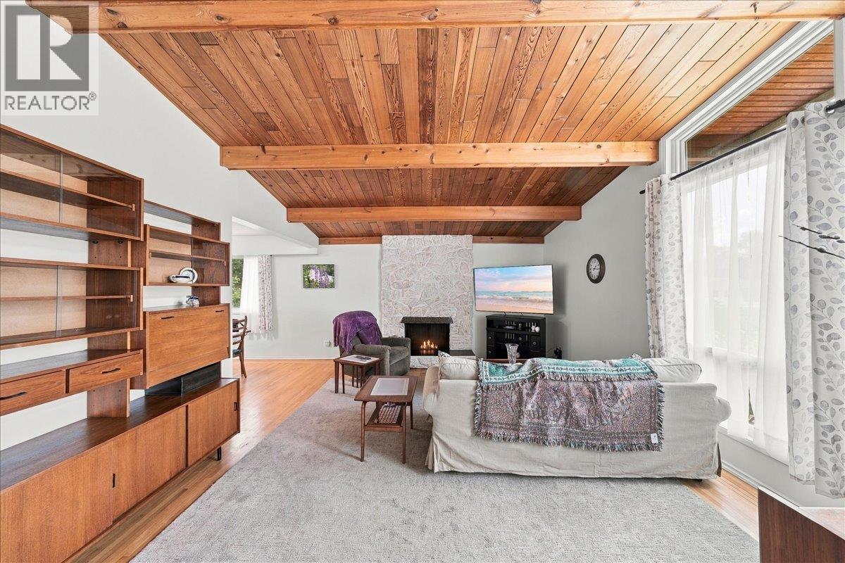 3836 Sefton Street, Port Coquitlam, British Columbia  V3B 3R9 - Photo 17 - R3165453