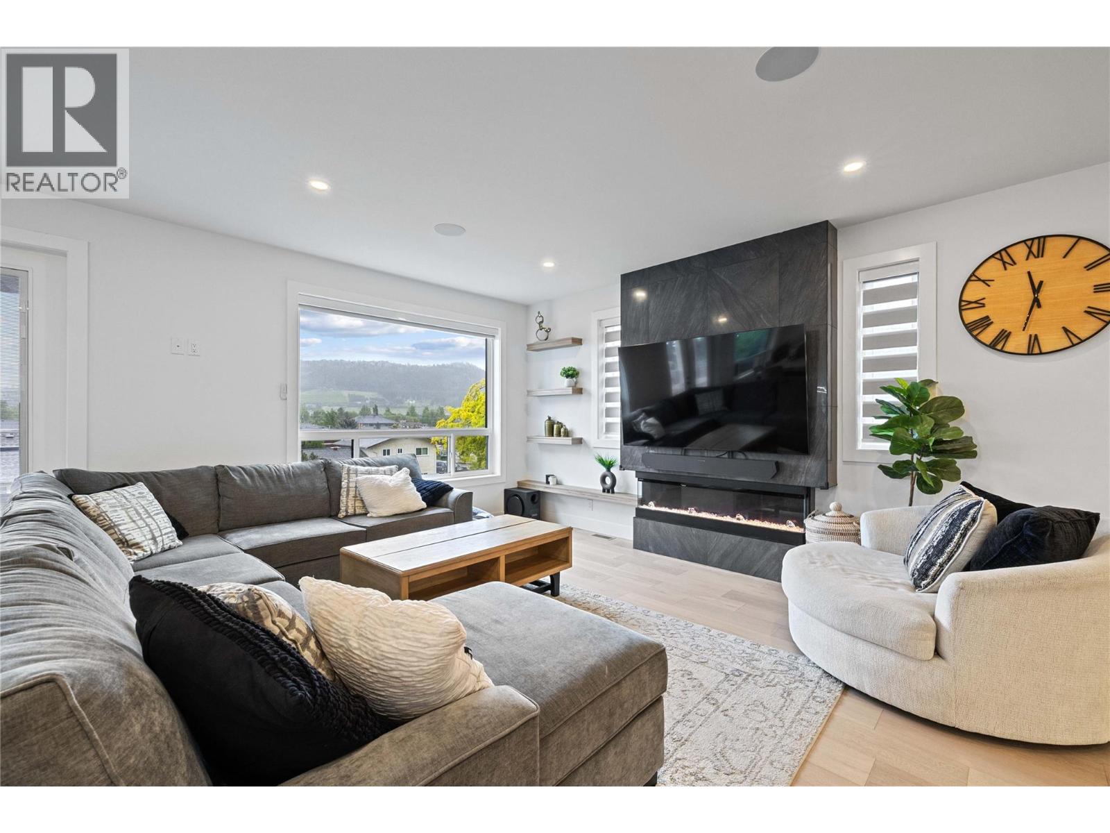 389 Moubray Road, Kelowna, British Columbia  V1V 1R4 - Photo 6 - 10400954