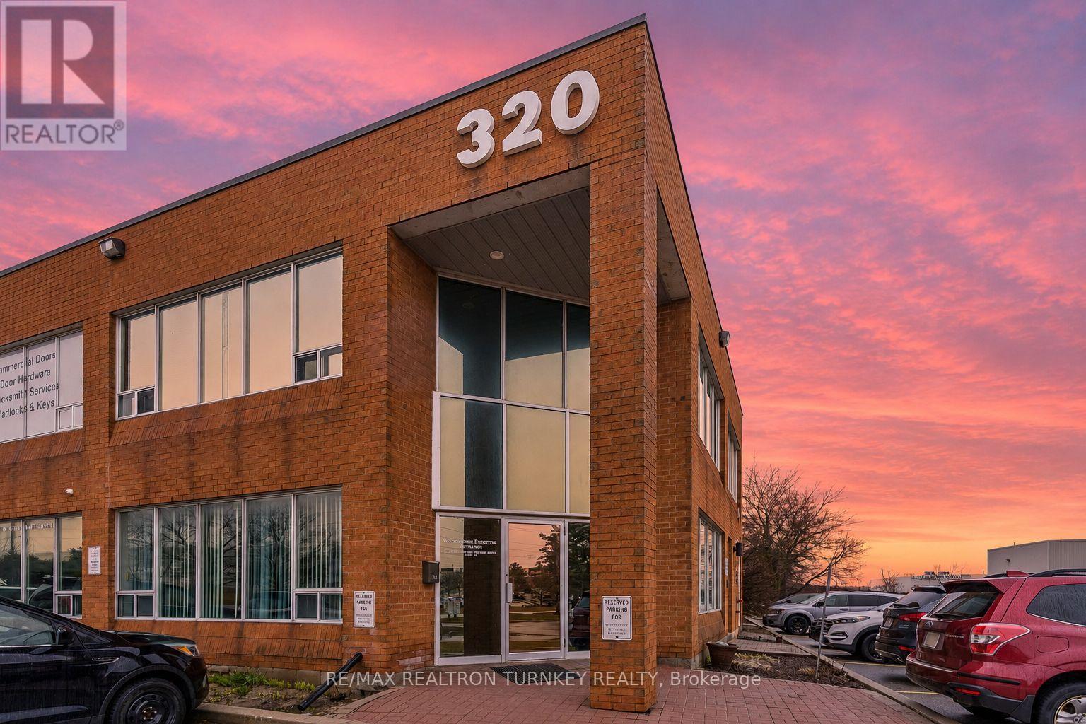 13 - 320 Harry Walker Parkway N, Newmarket, Ontario  L3Y 7B4 - Photo 28 - N13793076