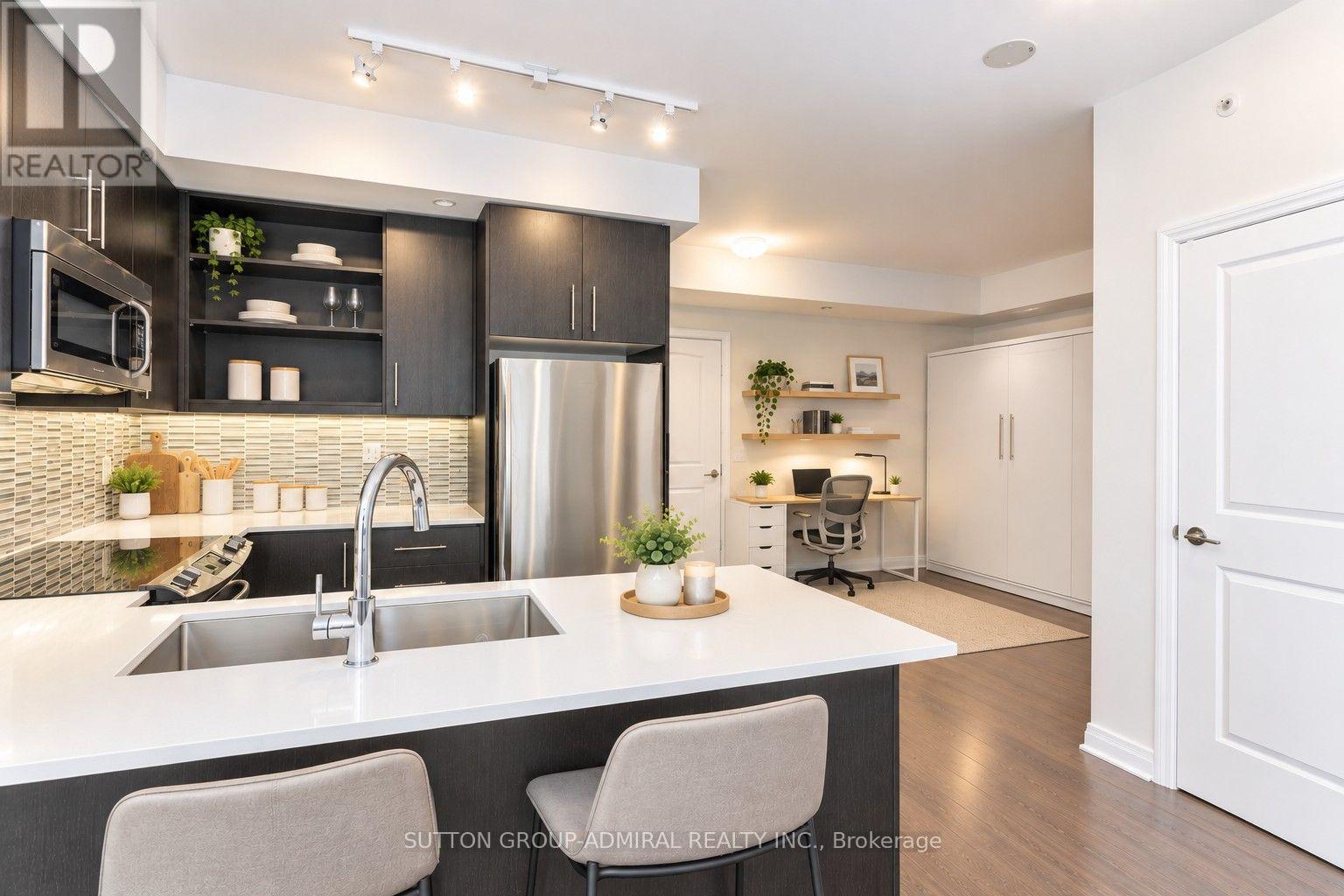 505 - 55 Oneida Crescent, Richmond Hill, Ontario  L4B 4T9 - Photo 7 - N13793154