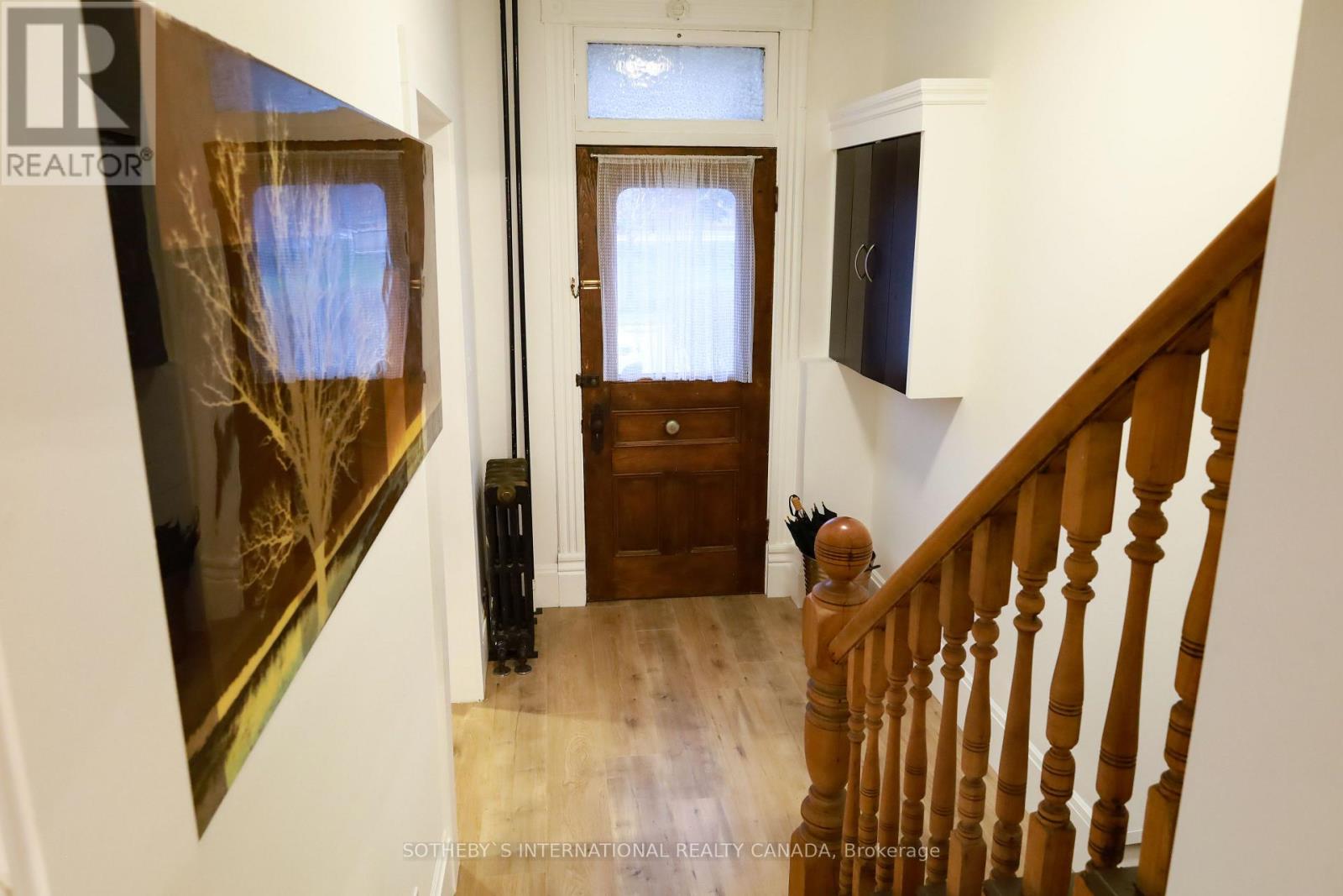 22 St. Paul Street, Collingwood, Ontario  L9Y 3N9 - Photo 3 - S13793212