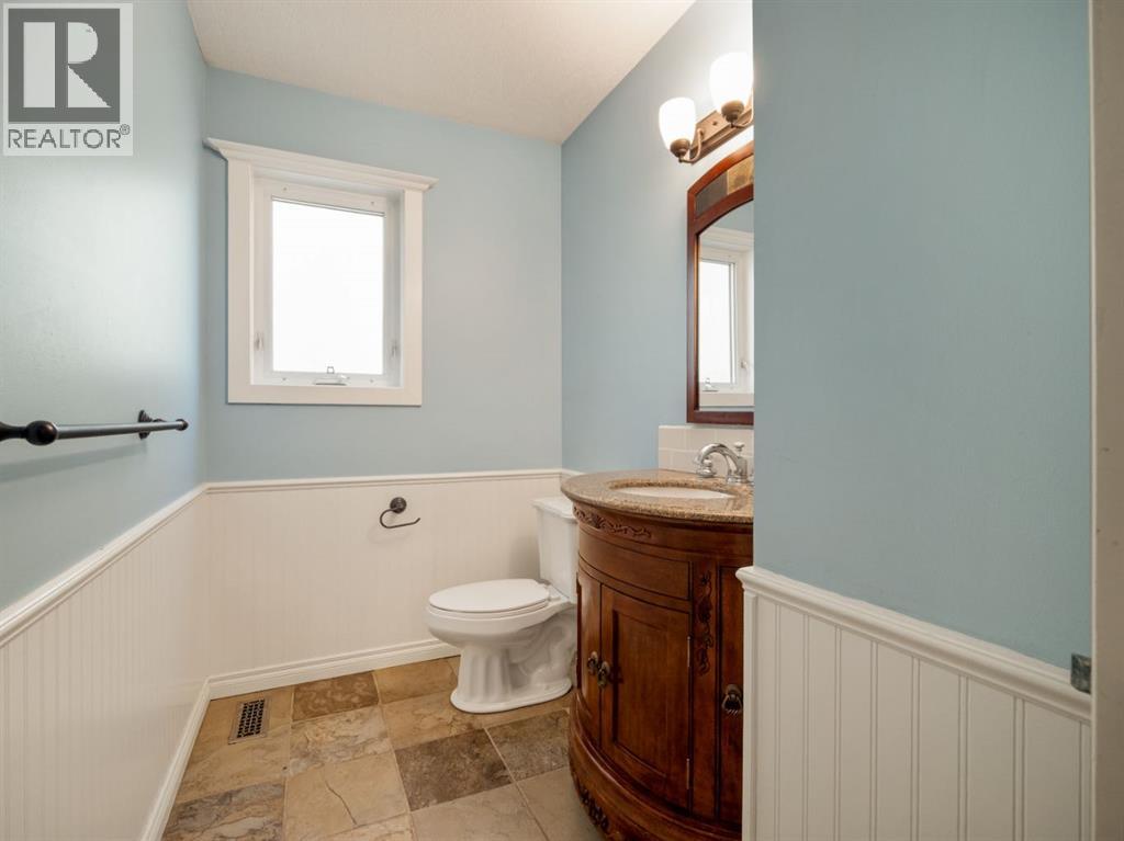805 17 Street S, Lethbridge, Alberta  T1J 3E1 - Photo 14 - A2341547