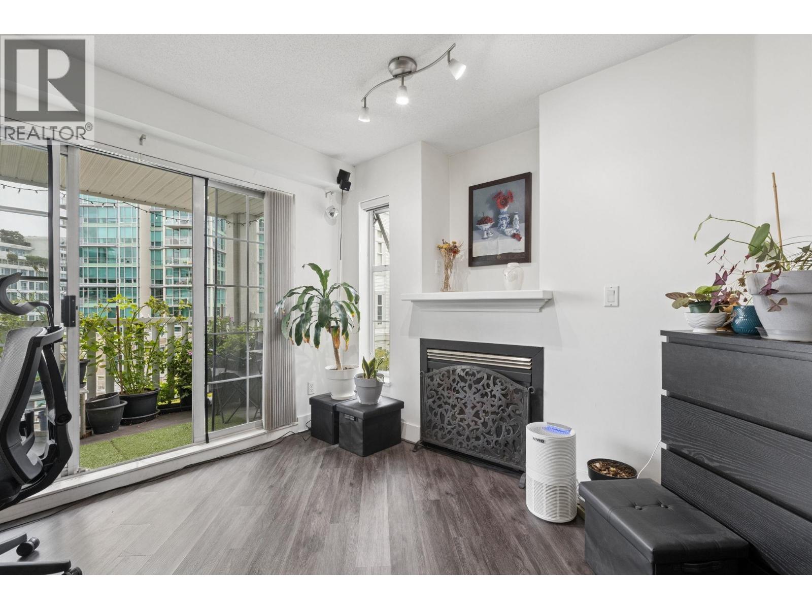 319 147 E 1st Street, North Vancouver, British Columbia  V7L 1B2 - Photo 7 - R3166329