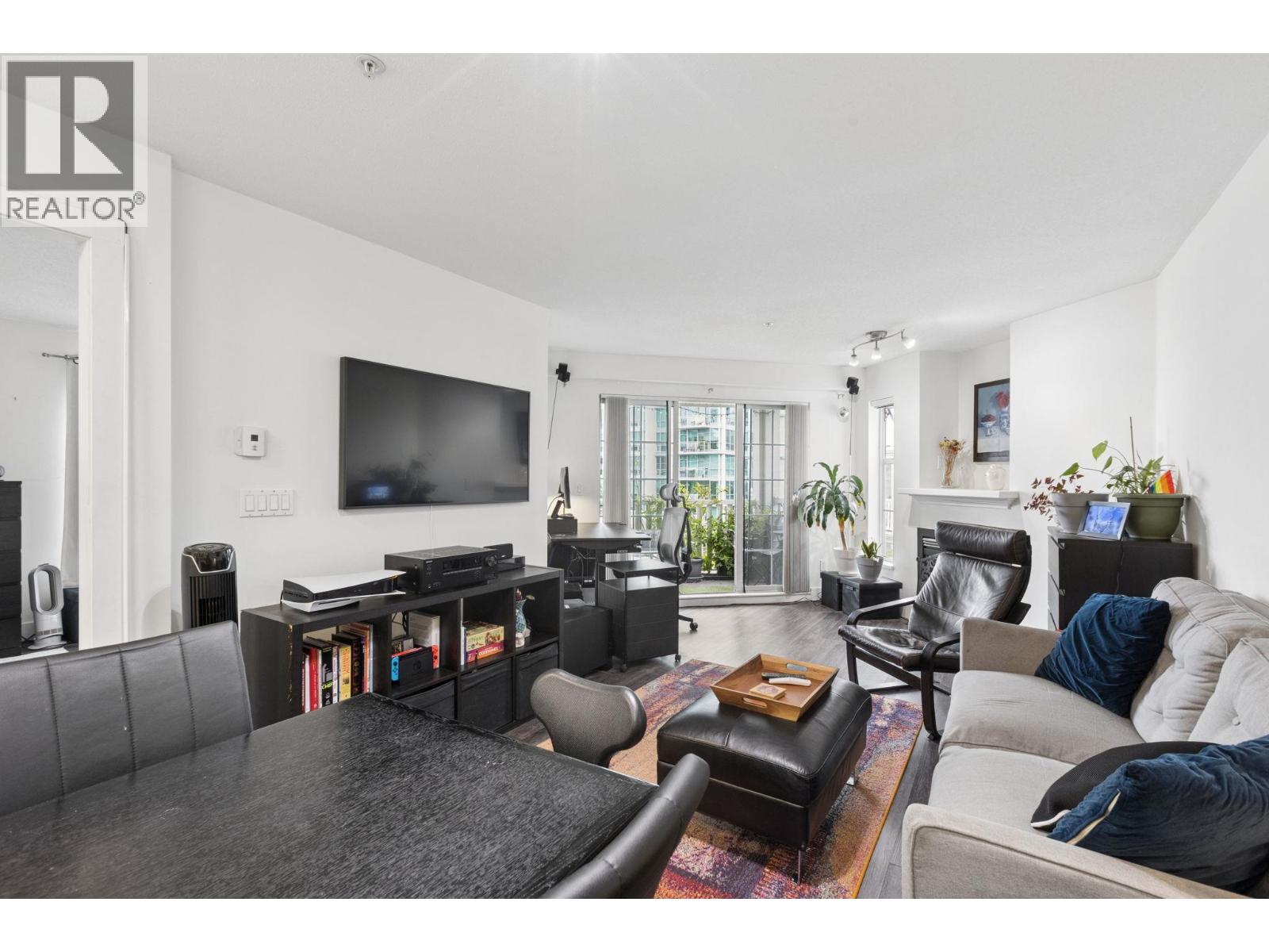319 147 E 1st Street, North Vancouver, British Columbia  V7L 1B2 - Photo 21 - R3166329