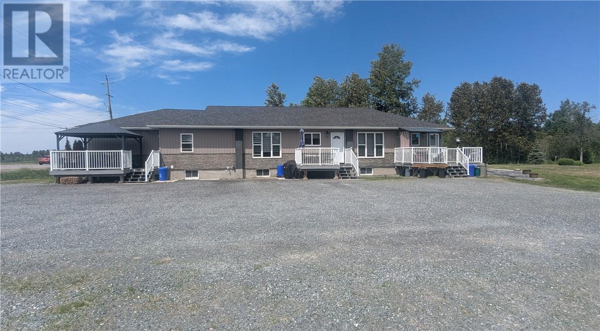 4581 Regional Road 15, Chelmsford, Ontario  P0M 1L0 - Photo 2 - 2130429