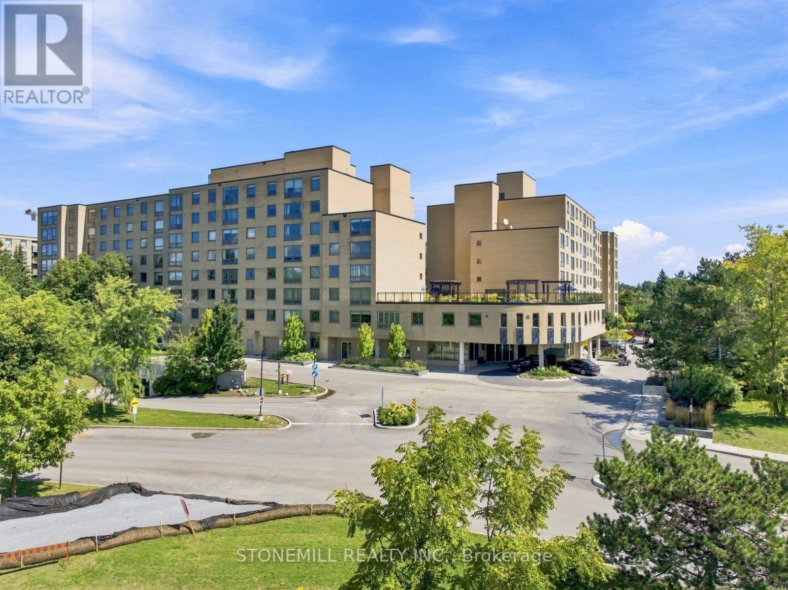814 - 326 Major Mackenzie Drive E, Richmond Hill, Ontario  L4C 8T4 - Photo 2 - N13712168