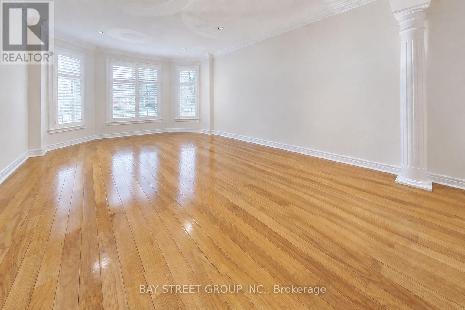 25 Greenshire Street, Richmond Hill, Ontario  L4B 4V3 - Photo 4 - N13788054