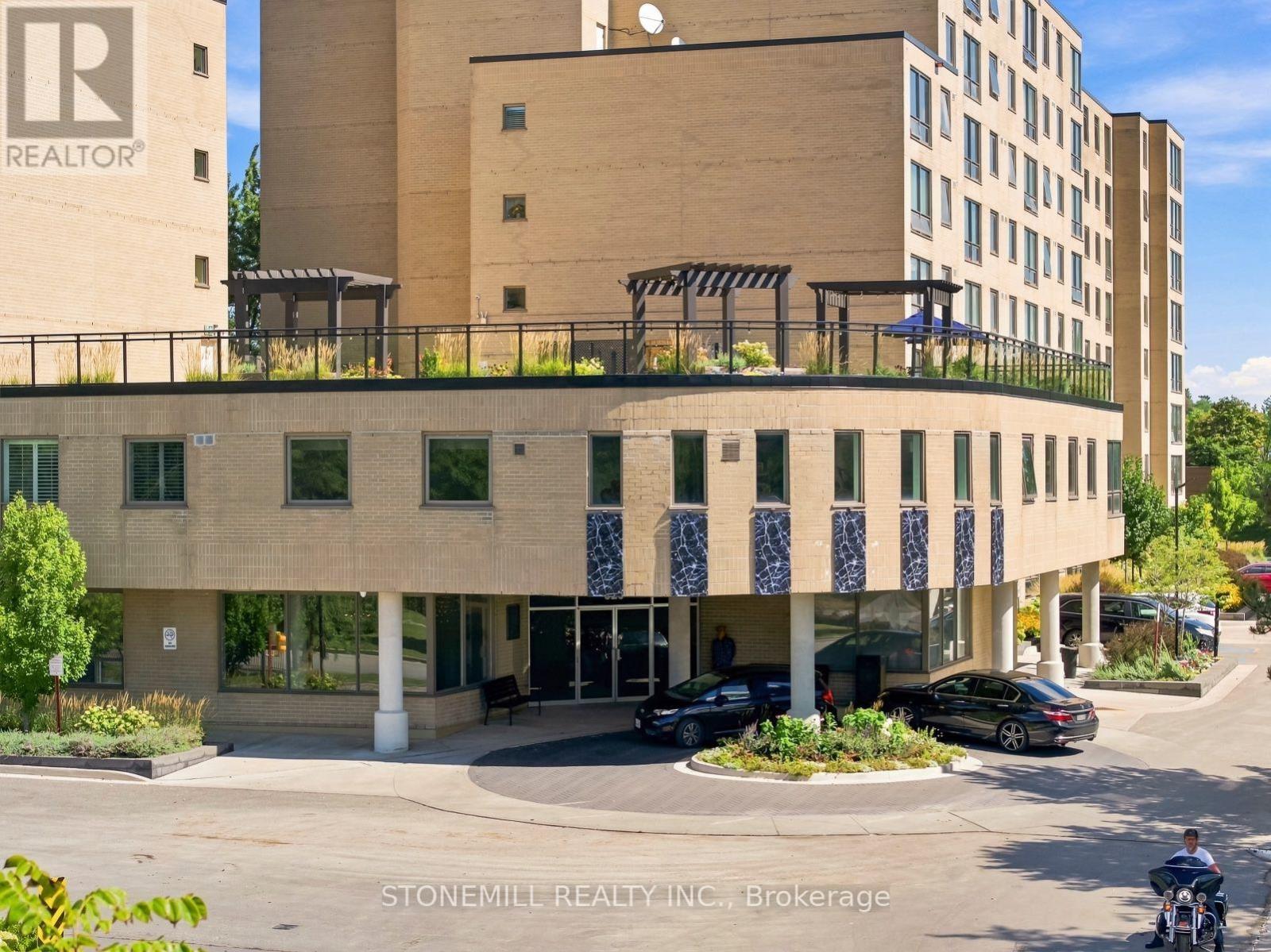 814 - 326 MAJOR MACKENZIE DRIVE E, Richmond Hill, Ontario