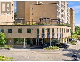 814 - 326 MAJOR MACKENZIE DRIVE E, Richmond Hill, Ontario