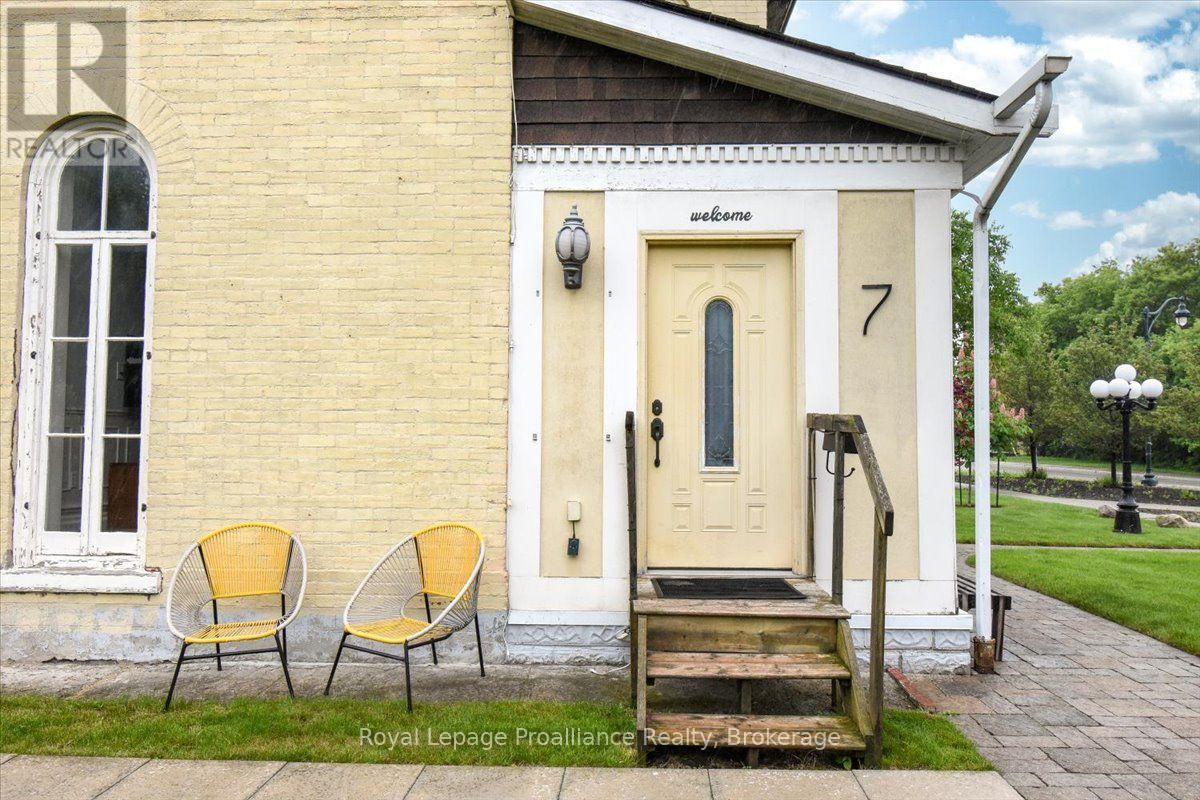 7 Marmora Street, Quinte West (Trenton Ward), Ontario  K8V 2H4 - Photo 34 - X13793384