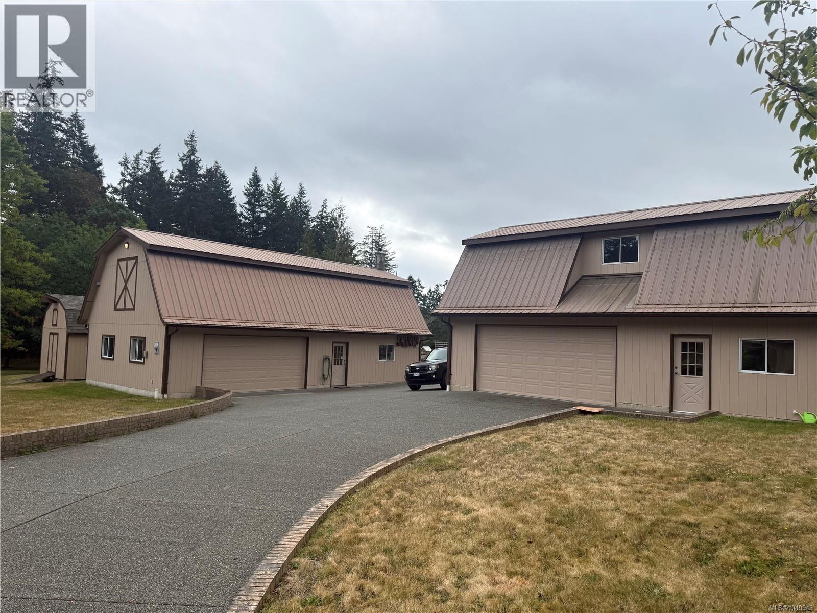 1292 Hudson Rd, Comox, British Columbia  V9M 4A1 - Photo 3 - 1049943