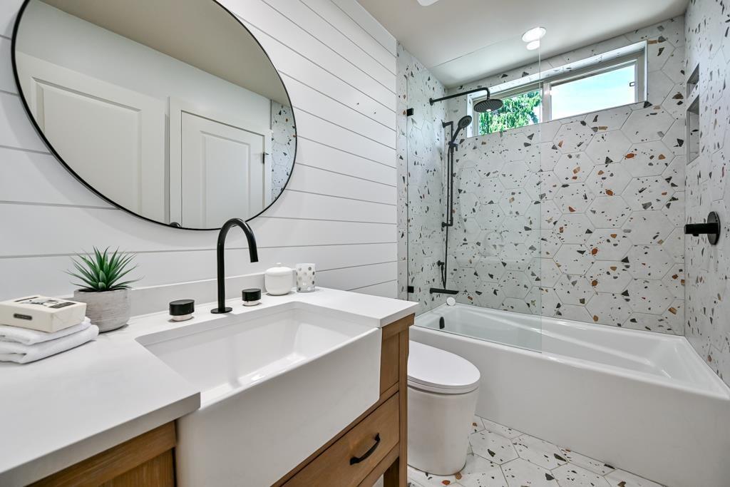 9709 Crown Crescent, Surrey, British Columbia  V3V 2T7 - Photo 36 - R3166328