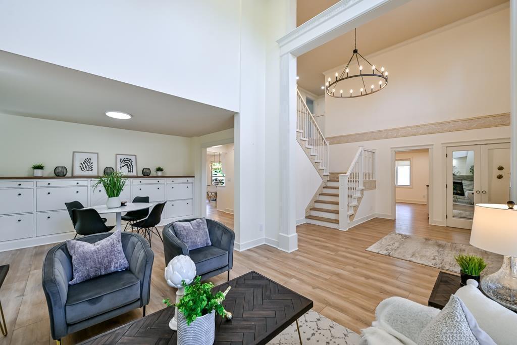 9709 Crown Crescent, Surrey, British Columbia  V3V 2T7 - Photo 7 - R3166328