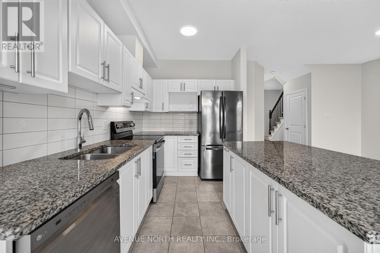 292 Livery Street, Ottawa, Ontario  K2V 0S1 - Photo 12 - X13793278