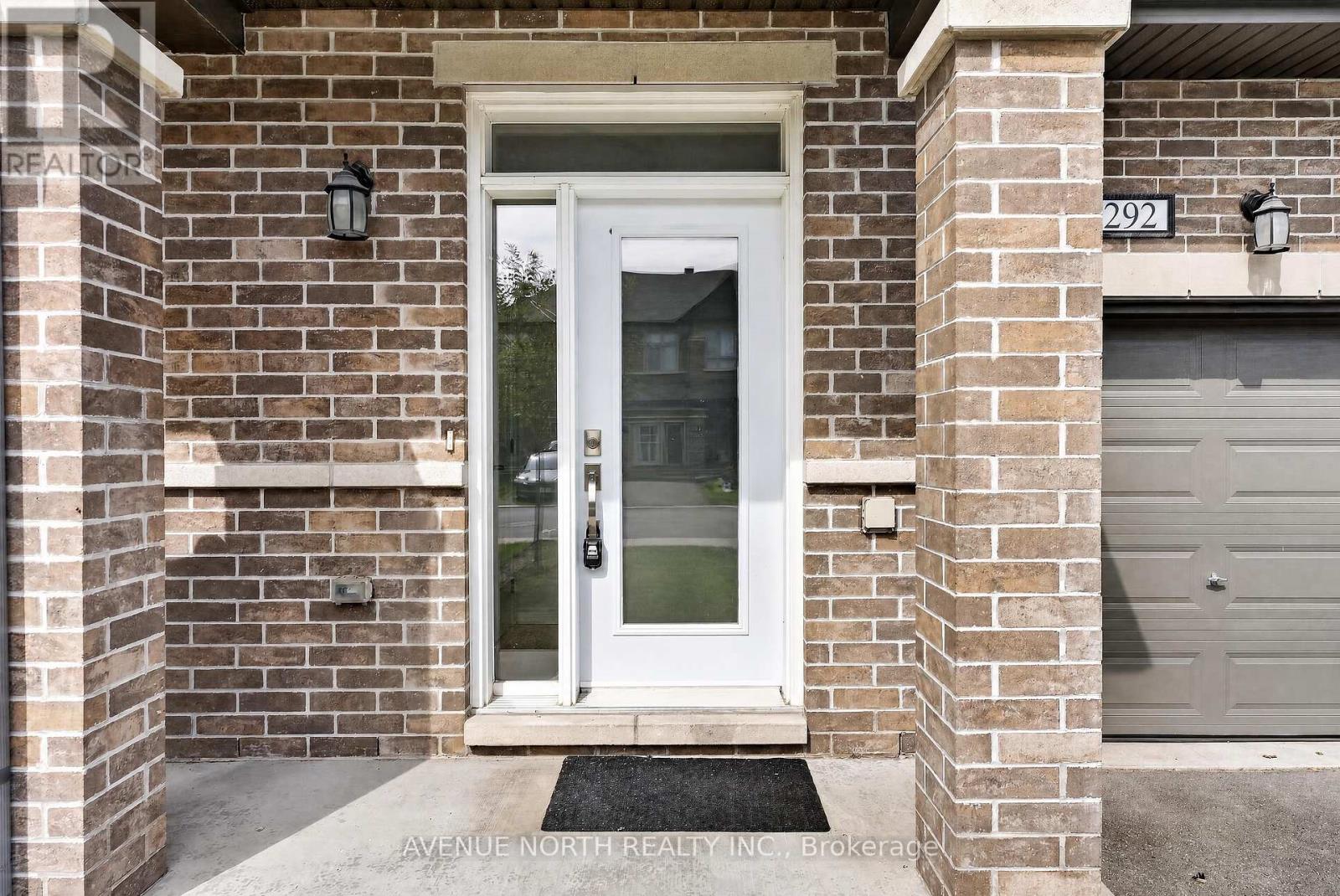 292 Livery Street, Ottawa, Ontario  K2V 0S1 - Photo 3 - X13793278